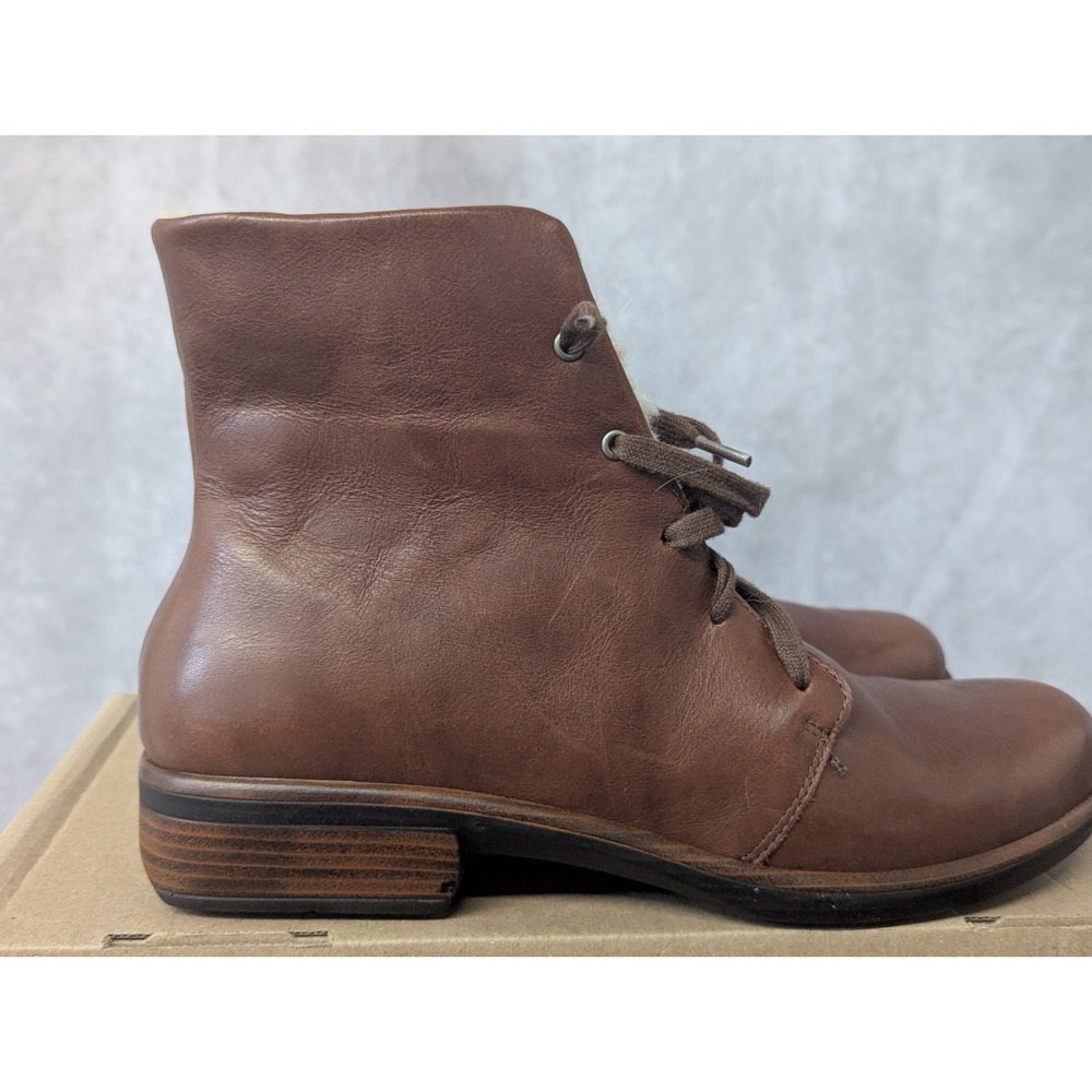 Naot Pali Women 9.5 |‎ Chestnut Leather Zip Ankle Boots New
